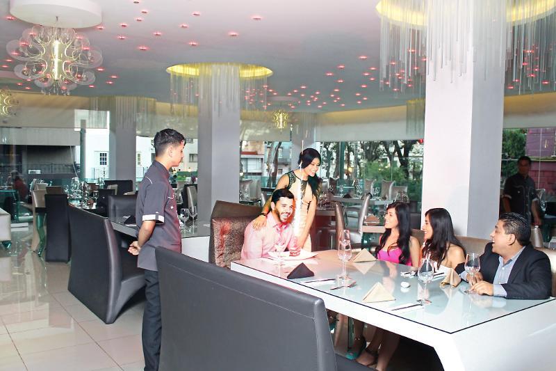 Hotel Vista Hermosa Guadalajara Extérieur photo